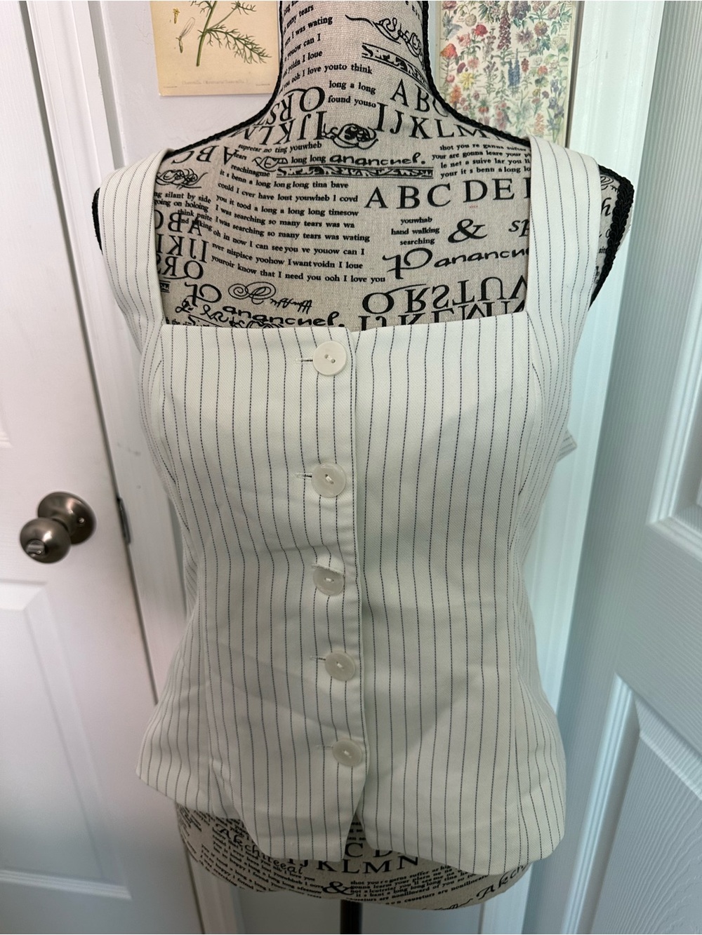 Abercrombie & Fitch White Pinstripe Button-Front Camisole - Picture 5 of 15
